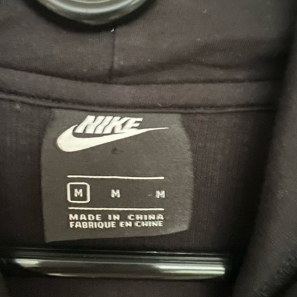 CLEARANCE Nike Black Hooded Ribbed Sweatshirt - Picture 7 of 12